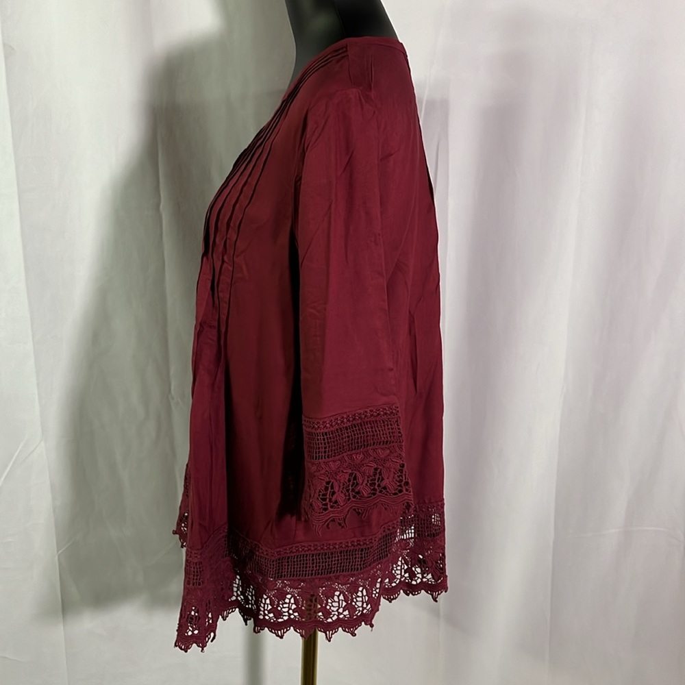 ๐ 6 for $35 โข NWOT Blair Burgundy Lace Accent Pleated Button Front Tunic Blouse - Picture 2 of 16